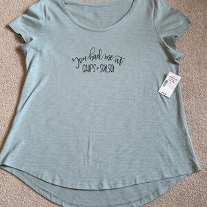 🆕 Ricki's | chips and salsa scoop-neck graphic tee - sz Large